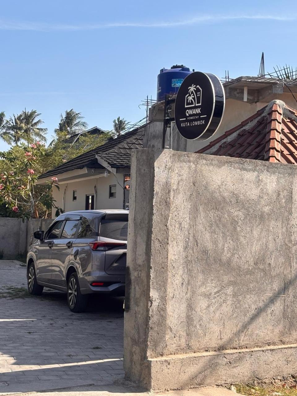 Qwank Kuta Lombok Apartment Exterior photo