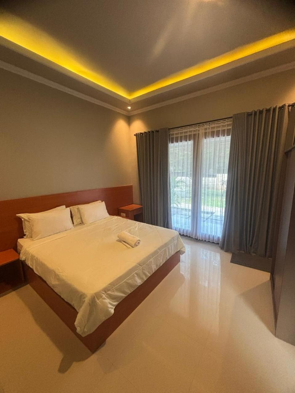 Qwank Kuta Lombok Apartment Exterior photo